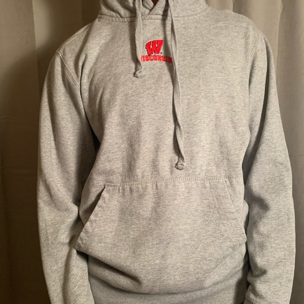 wisconsin badgers hoodie